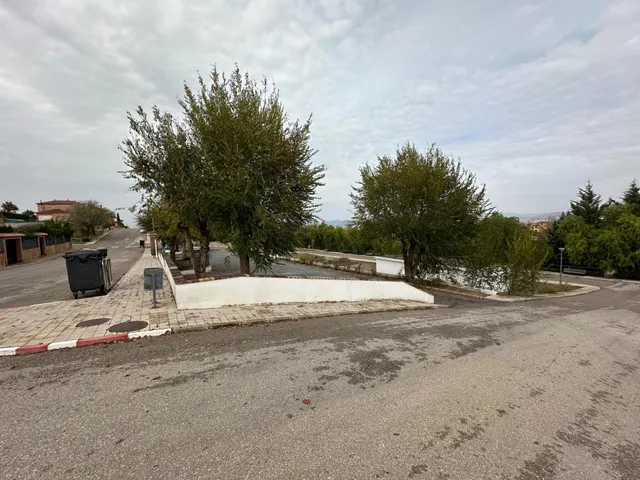 Venta de espectacular parcela  en Gójar de más de 500 metros. — 7