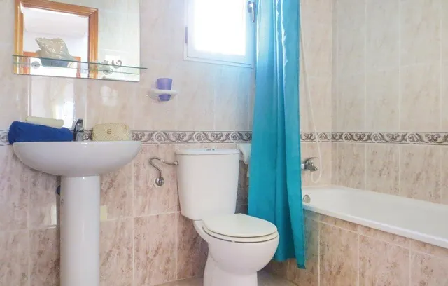 ADOSADO CON ENTRADA PARA COCHE, PISCINA, SOLÁRIUM Y JUNTO C.C.HABANERAS/ CARREFOUR — 15