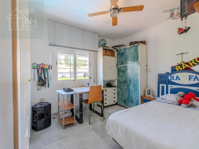 Chalet 3 habitaciones 155m² en venta - URB CORTIJO DEL AIRE — 41