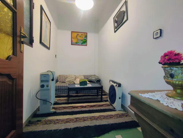 Estupenda casa, junto a la corredera con garaje,  con muchas posibilidades!!!! — 18