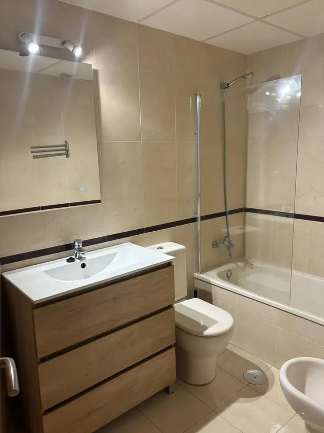 Precioso piso de 2 habitaciones cerca del mar en Torrebenagalbón — 7