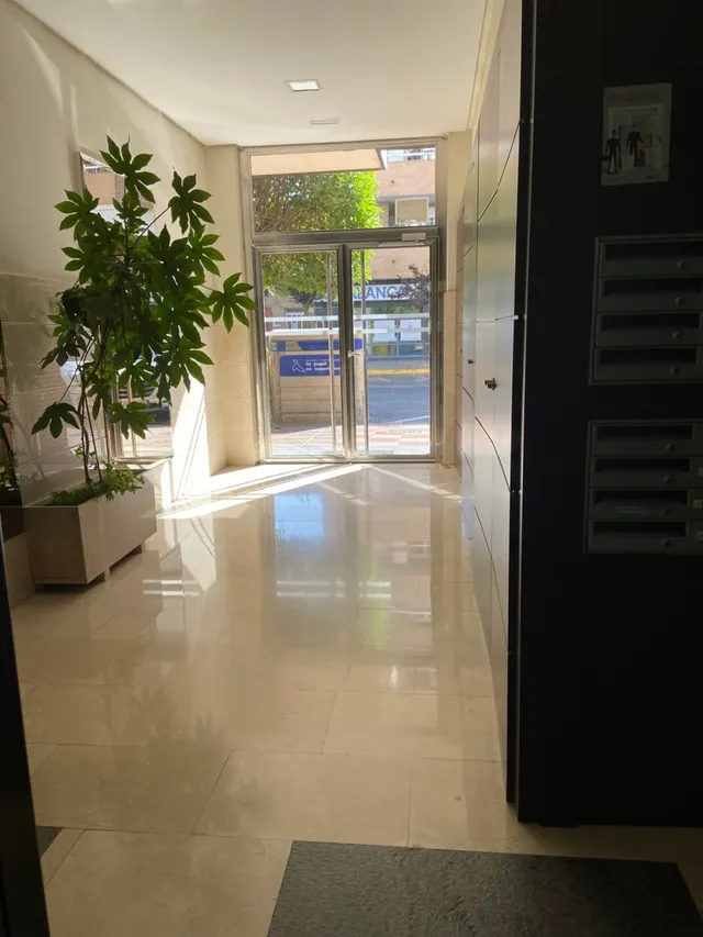 SE VENDE APARTAMENTO EN EL CENTRO DE VALENCIA DE DON JUAN, EXTERIOR, 74 M2,  2 HAB, 2 BAÑOS. — 15
