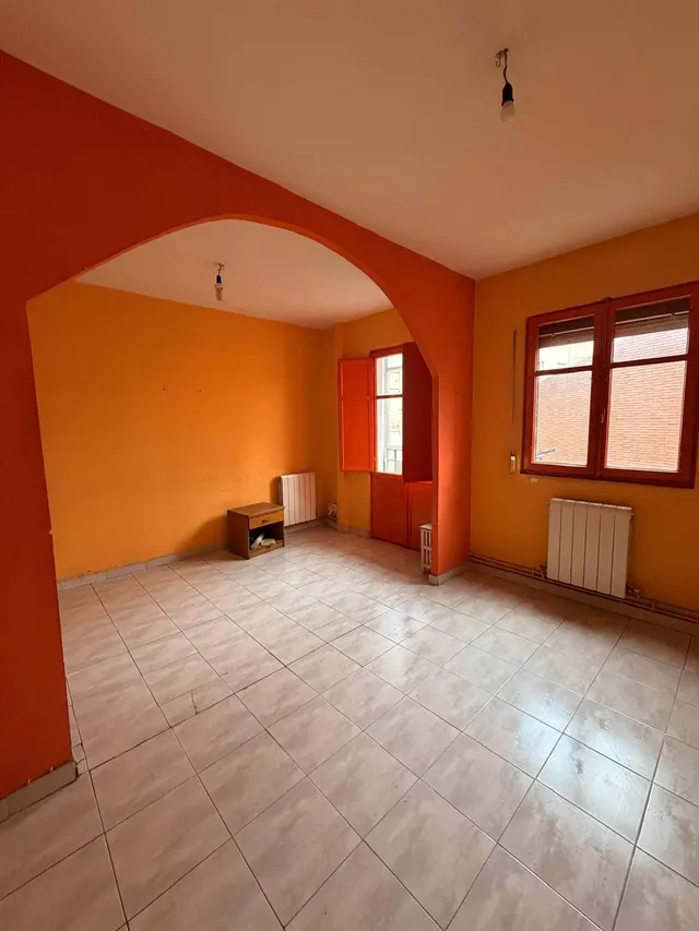 Oportunidad en Valladolid: Piso a Reformar en Rondilla - Santa Clara por solo €130,000 — 21