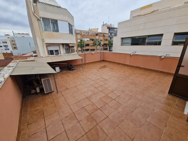 Local comercial 156m² en venta - Paseo maritimo — 15