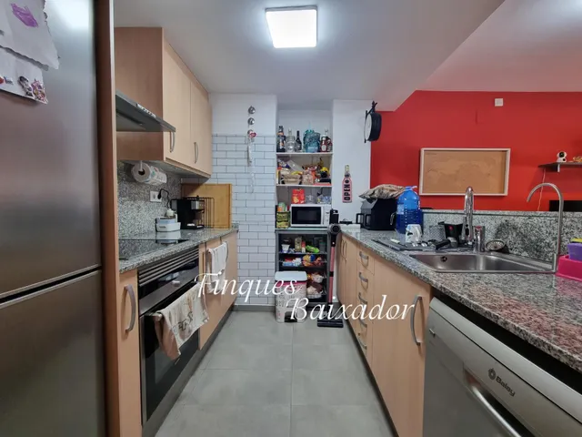 ¡BONITO PISO EN EL CENTRO CON 3 HABS. Y 2 BAÑOS, CON AMPLIA TERRAZA CON BARBACOA! — 8
