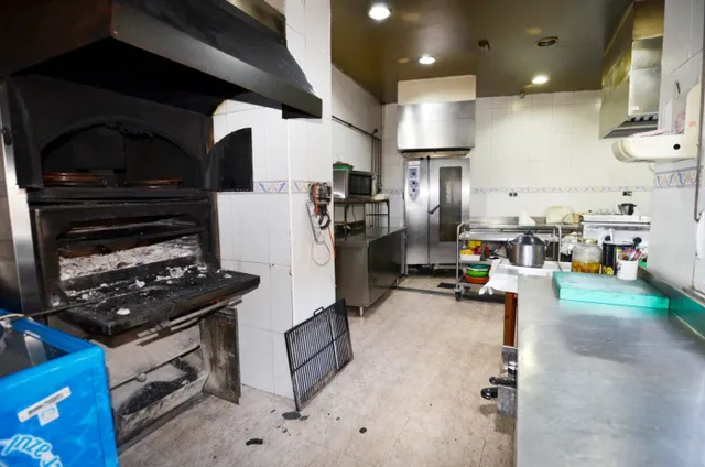 Urbis te ofrece un restaurante en venta en Aldeadávila de la Ribera, Salamanca. — 45