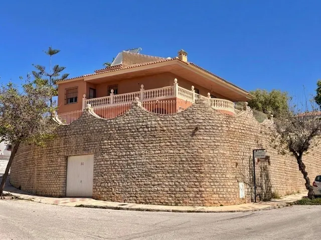 Casa en Huerta Nueva - Jardín de Málaga - foto 4