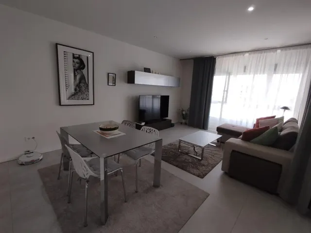 Precioso piso de dos dormitorios dos baños en urbanización cerrada con piscina, parking y trastero — 20