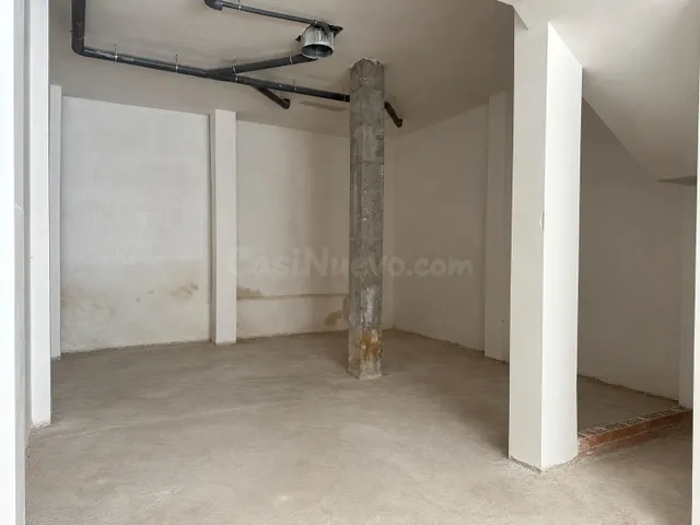 Magnífico local comercial en el corazón del puerto de Cambrils — 4
