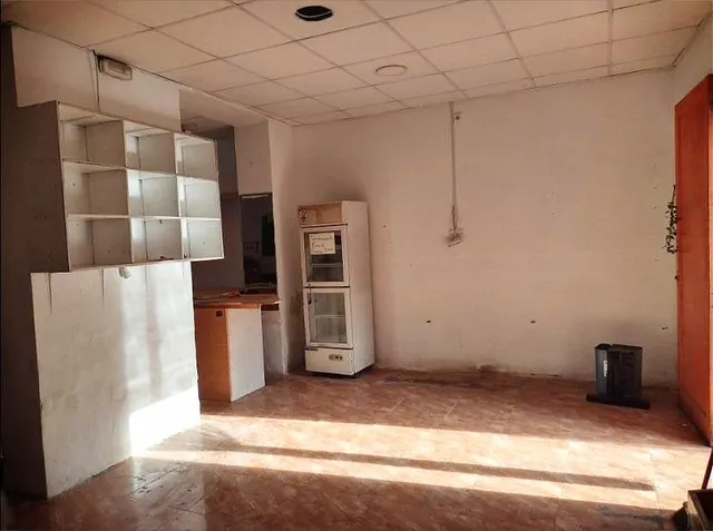 ¡Se vende en Puente Tocinos local comercial con apartamento! — 4