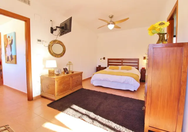 Excelente  chalet en la mejor zona de Mutxamel — 35