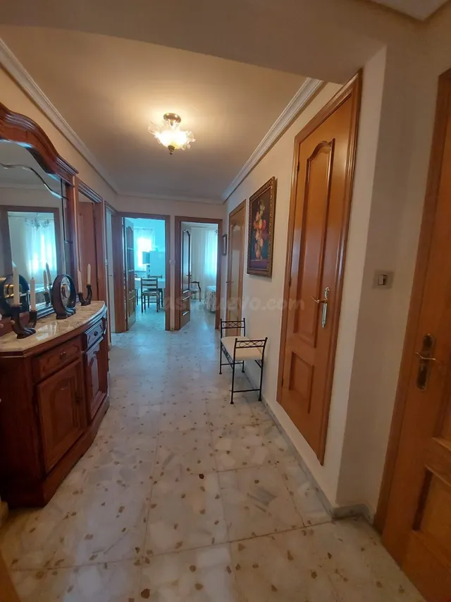 Casa en Toreno con Terreno: Amplia Propiedad de 3 habitacion - foto 2