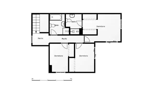 Gran casa con garaje y piscina — 11