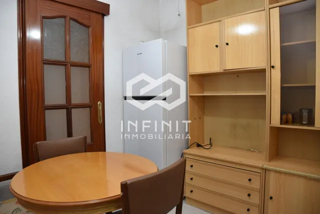 ¡IMAGINA LO QUE PUEDE LLEGAR A SER!... Una gran vivienda con alma y potencial en una de las mejores ubicaciones de Alcalá. — 12