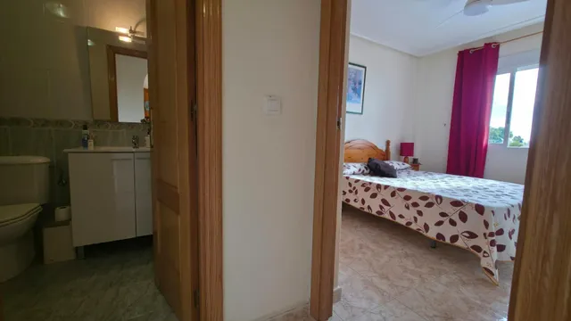 ¡Acogedor apartamento con vistas al mar en Torreblanca, Torrevieja! — 12