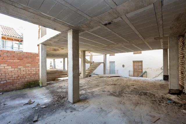 EDIFICIO EN ESTRUCTURA (358METROS CONSTRUIDOS) + PROYECTO EN SANTA FE — 20