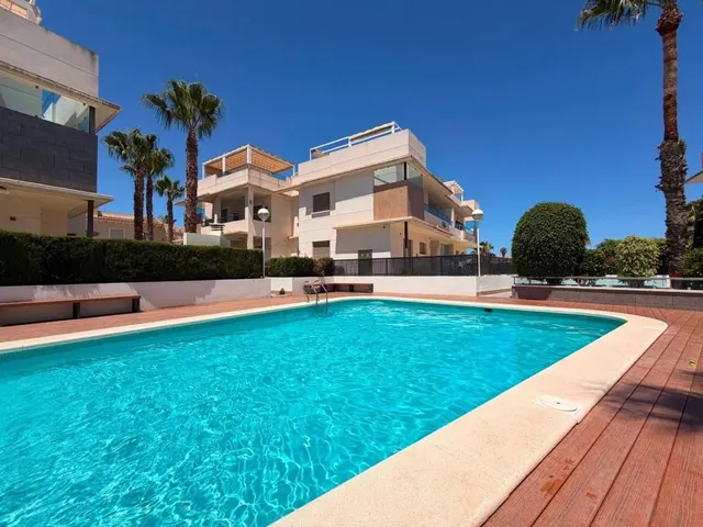 Apartamento 2 habitaciones 85m² en venta - Doña Pepa — 25