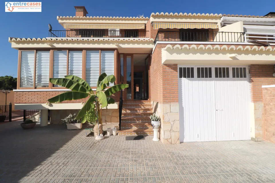 ¡¡Tu chalet soñado en Puerto de Sagunto, ya es una realidad!!