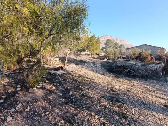 VENTA DE CHALET EN HONDON DE LAS NIEVES, ZONA LA SOLANA — 8