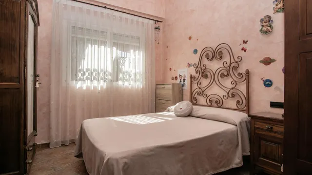 Chalet en sax buena zona para vivir todo el año. — 14