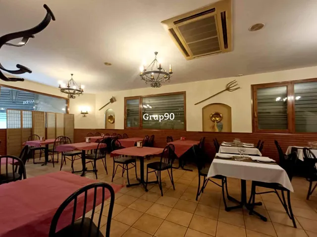 Venta  de restaurante en La Bordeta — 4