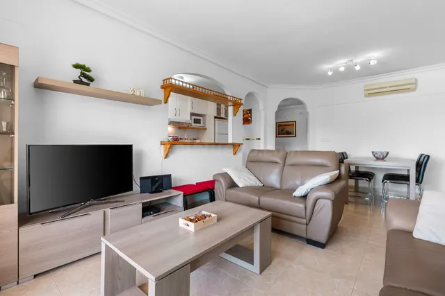 Apartamento de 2 dormitorios 2 baños en playa flamenca (orihuela costa) — 9