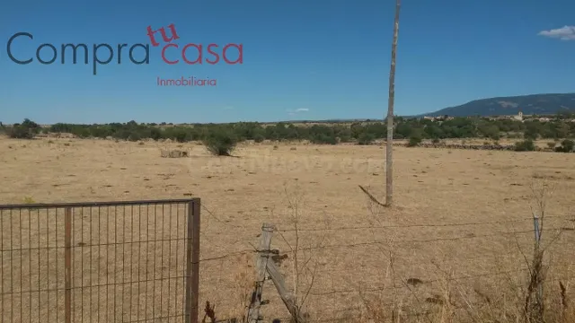 FINCA RUSTICA A LA VENTA EN LA ZONA ZONA BASARDILLA. - foto 4