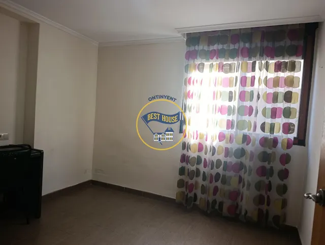 Oportunidad primer piso sin ascensor reformado en Ontinyent — 26