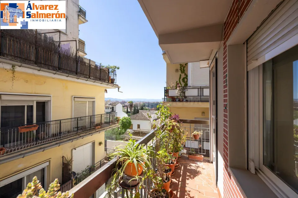 Piso 4 habitaciones 105m² en venta - Realejo