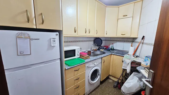 APARTAMENTO DE 2 DORMITORIOS A 100 MTS DE LA PLAYA EN BENALMÁDENA — 7