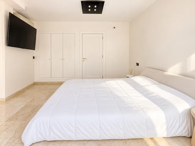 BUNGALOW CON BUHARDILLA EN PLAYA DE SAN JUAN — 14