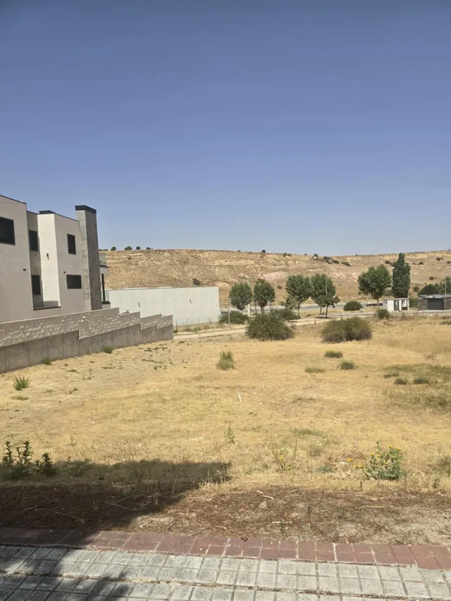 VENTA DE PARCELA URBANA EN EL SOTILLO - LA LASTRILLA - foto 5