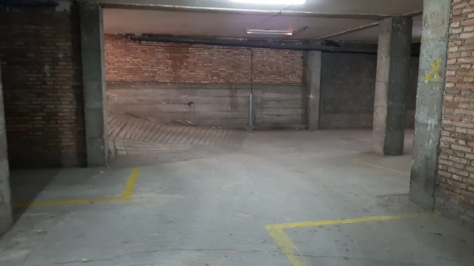 PK EN VENTA PARA MOTO EN EL CENTRO DE SANT JOAN