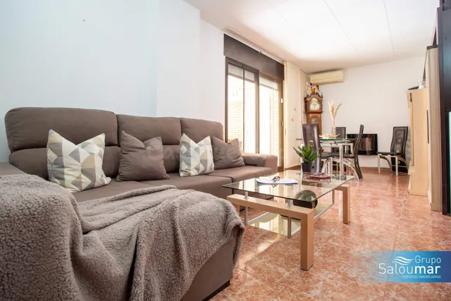PLANTA BAJA CON PISCINA COMUNITARIA - SALOU - foto 3