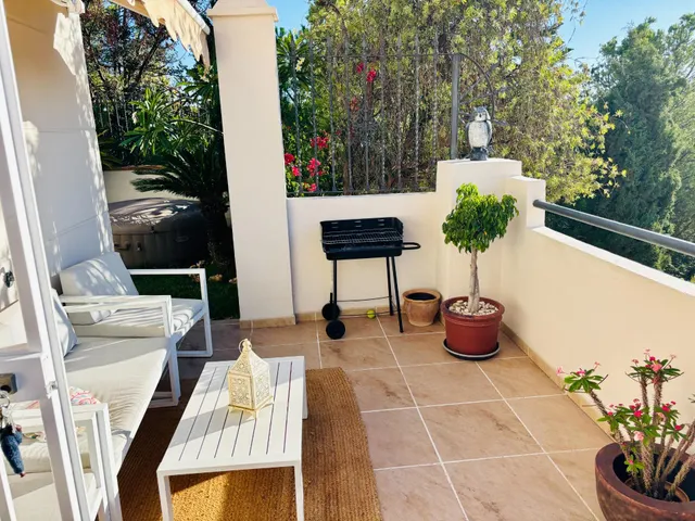 Amplia Planta Baja en Olletas-Sierra Blanquilla, Málaga - Ideal para Familias — 30
