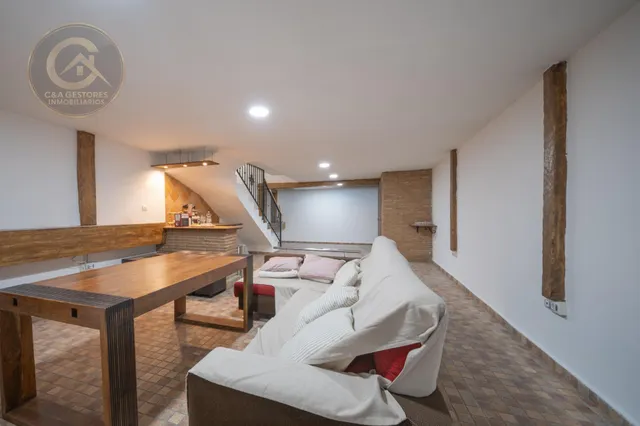 Un  nuevo hogar en Ogíjares: espacio para vivir, disfrutar y compartir — 36