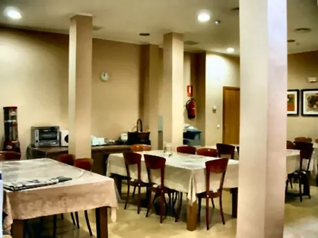 Hotel 5300m² en alquiler - La Palmera - Manuel Siurot — 10