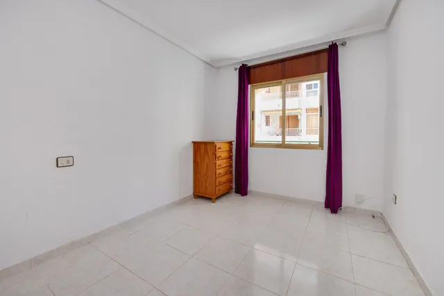 Amplio Apartamento en Acequion, Torrevieja - ¡A solo 250m de la Playa! — 17