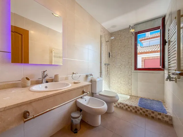Casa Pareada en Granada capital (Lancha del Genil) — 33