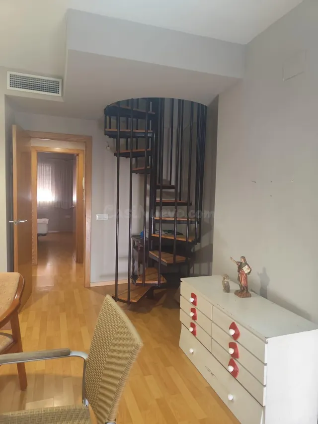 ATICO DUPLEX CON COCHERA Y LOCAL JUNTO AL VIAL NORTE - foto 5
