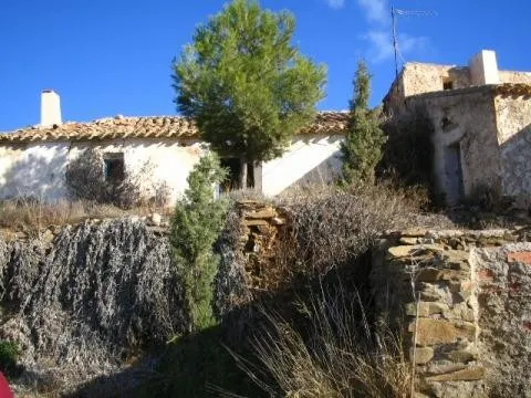 Espectacular Finca en Lorca con Vistas Impresionantes y Gran