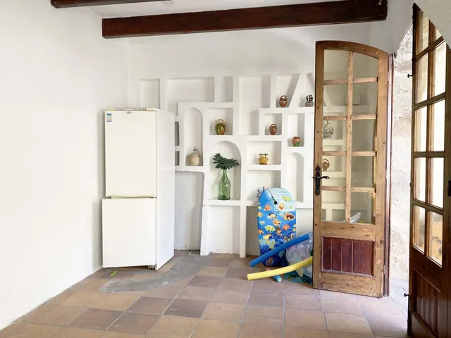 Chalet adosado en venta en Calle de Regàs — 46