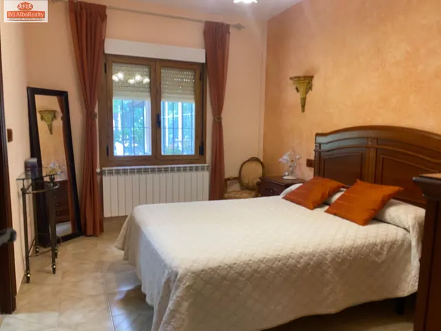 ESPECTACULAR CHALET EN PINARES DEL JUCAR — 27