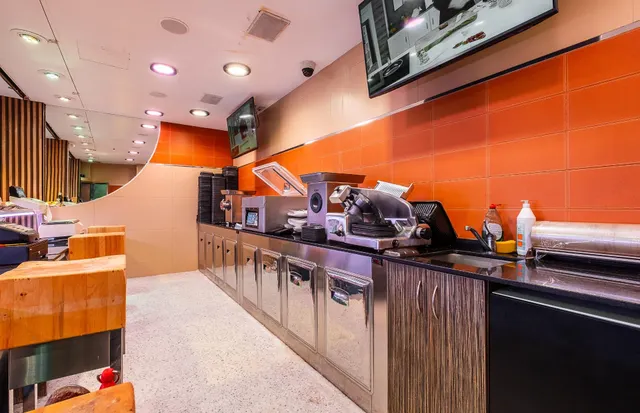 OPORTUNIDAD CARNICERIA FUNCIONANDO — 10