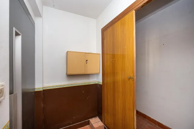 Edificio con gran potencial de desarrollo residencial en Zaidín – Granada — 42