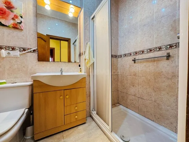 Apartamento 100 metros de la playa en planta baja sin escaleras, Costa Blanca -La Mata — 5