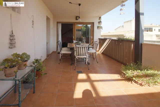 MAGNIFICO ATICO DUPLEX CON TERRAZA UBICADO EN SANTA MARIA — 6
