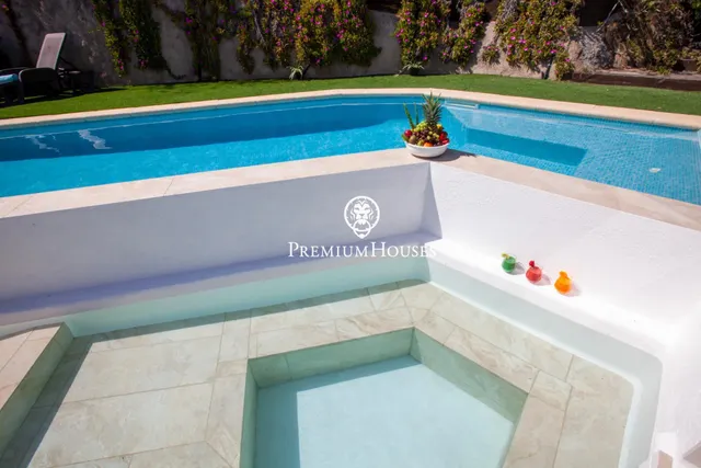 Gran casa con vistas al mar y licencia turística — 25