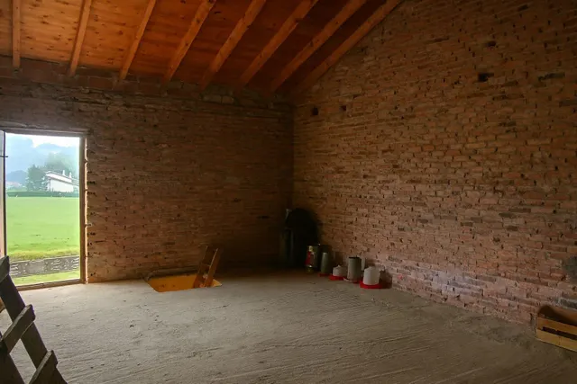 Casa con terreno urbano en Santillana del Mar — 21