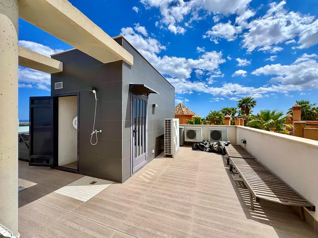 Villa 4 habitaciones 252m² en venta - Bellavista — 46